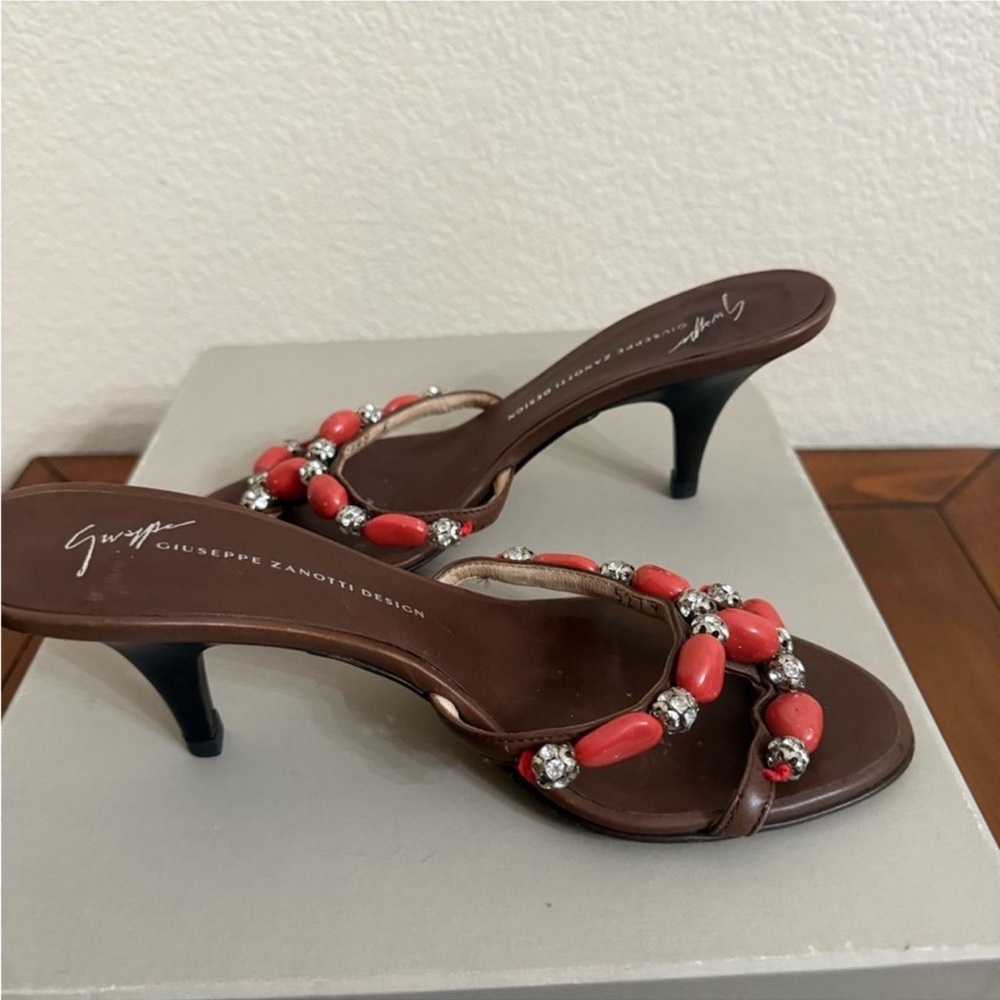 Giuseppe Zanotti Brown and Red Embellished Heels - Picture 4 of 7